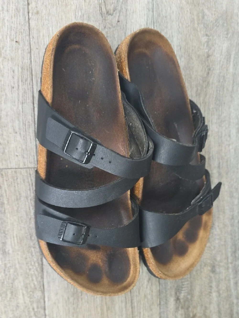BIRKENSTOCK Men's Black Triple-Strap Comfort Sandals